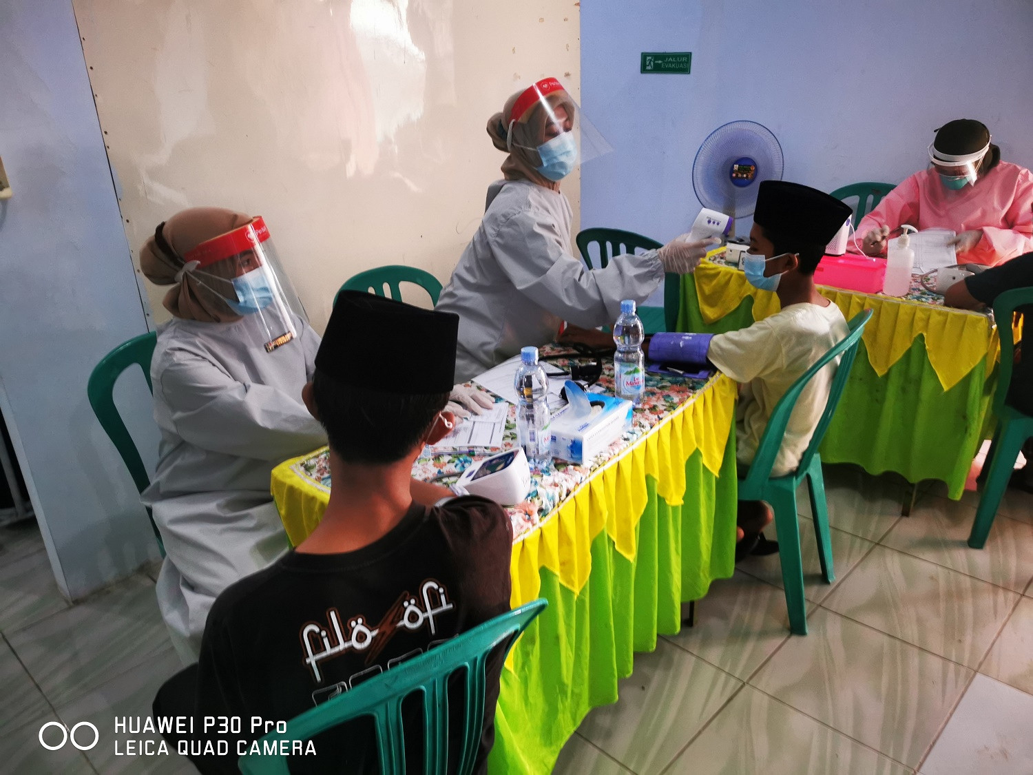 Vaksin Massal Santri Babussalam